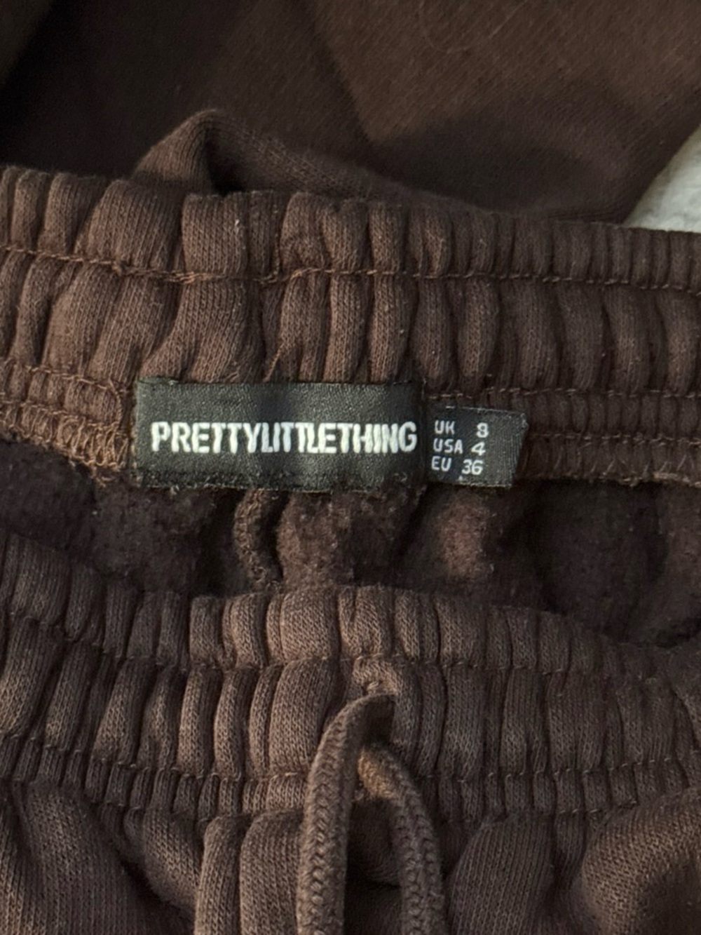 PrettyLittleThing Dark Brown Pocket Joggers - Picture 3 of 3